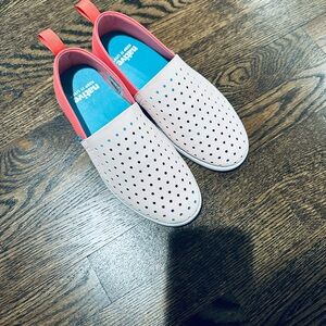 NWOT Native Pink and White Slip-On Shoes - Size 7
